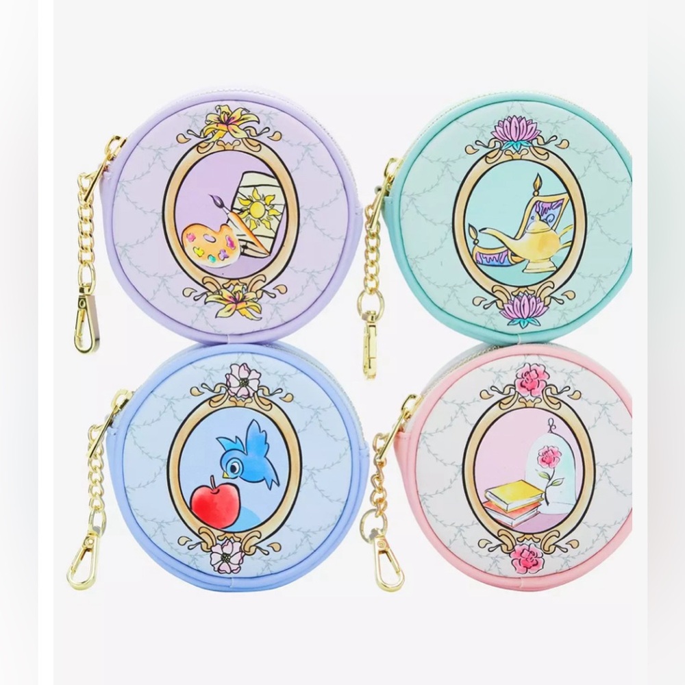 (1) Blind Bag Disney Princess Coin purse keychain